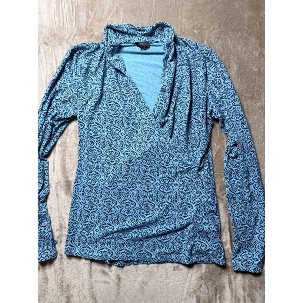 Talbots Petite Blue Damask Medallion Surplice V-Neck Long Sleeve Top MP Coastal